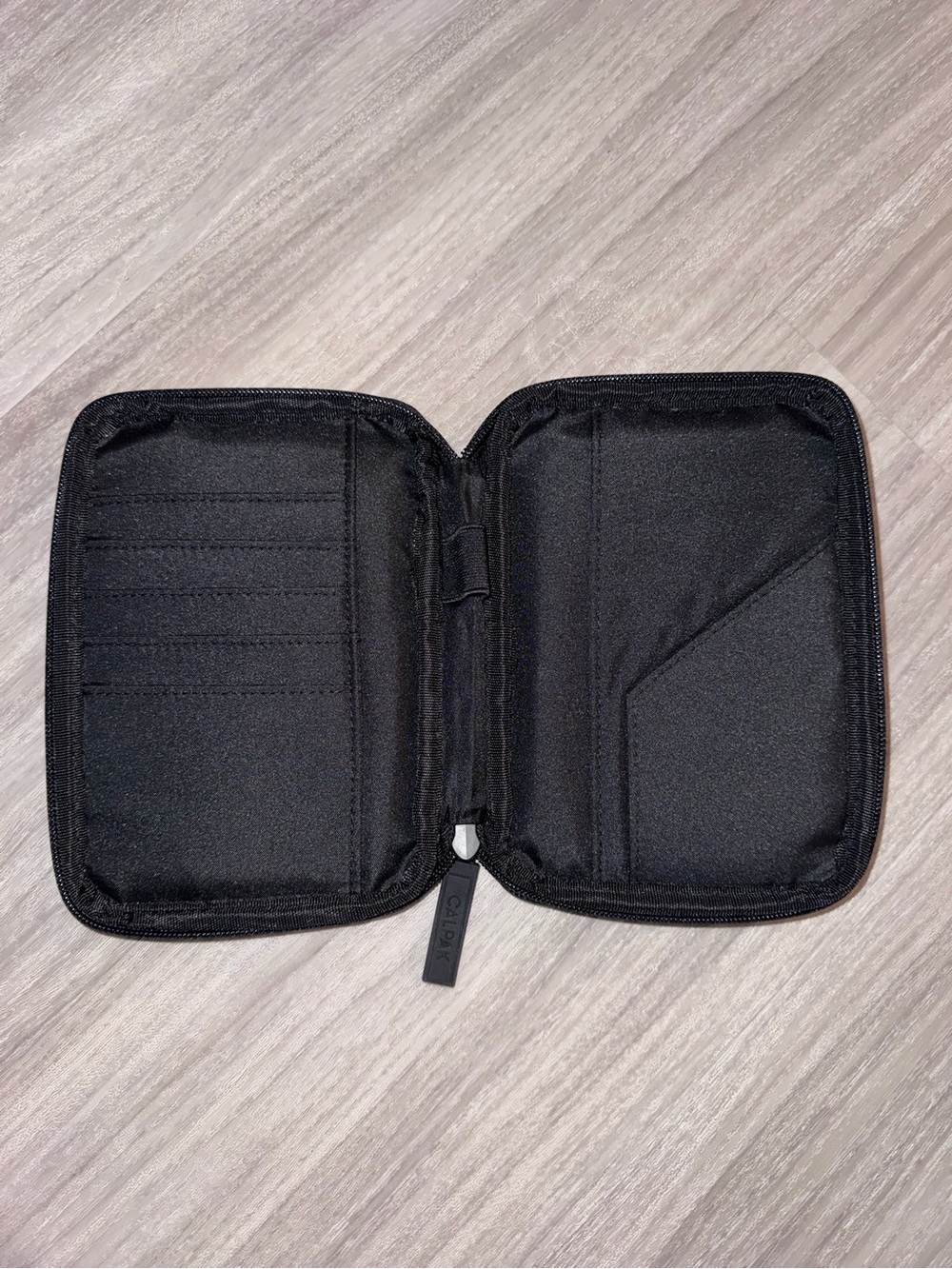 Calpak Black Padded Travel Organizer Pouch - Picture 2 of 3